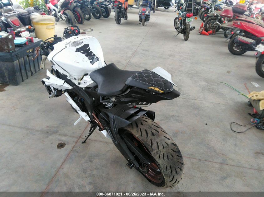 2019 YAMAHA YZFR6 JYARJ28E6KA005096