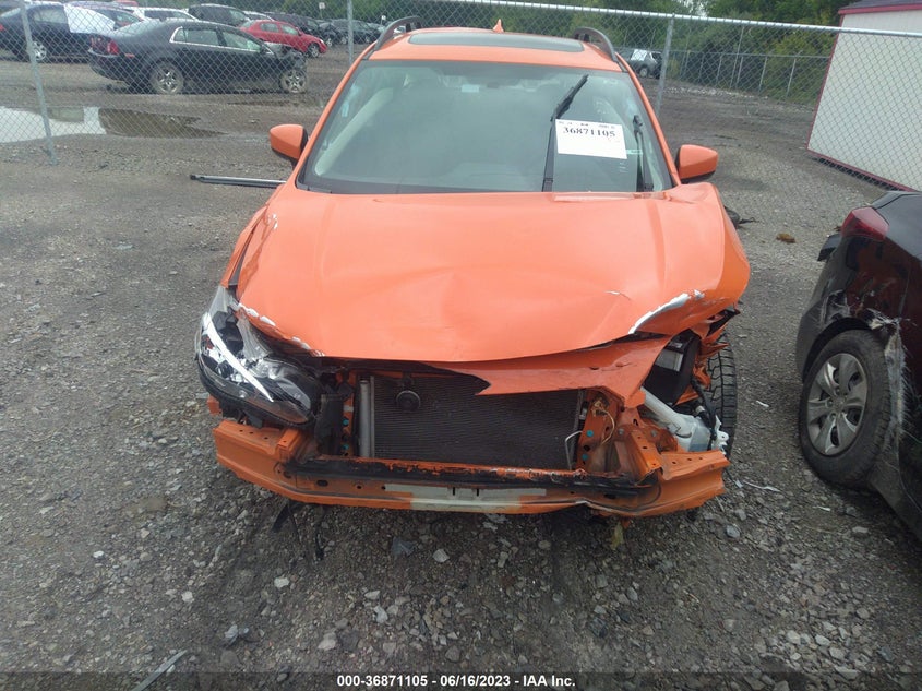 VIN JF2GTADC1J8261898 2018 SUBARU CROSSTREK PREMIUM