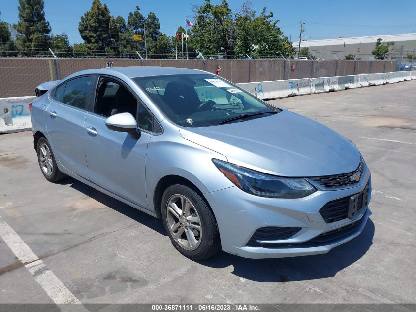2018 CHEVROLET CRUZE LT - 1G1BE5SM8J7153041