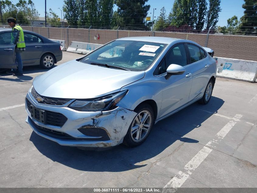 2018 CHEVROLET CRUZE LT - 1G1BE5SM8J7153041