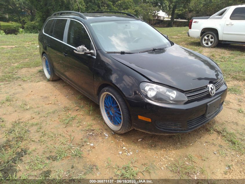 2013 VOLKSWAGEN JETTA SPORTWAGEN TDI W/SUNROOF - 3VWPL7AJ4DM642601