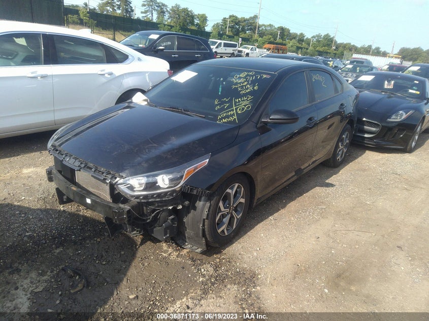 VIN 3KPF24AD8LE217420 2020 KIA FORTE LXS