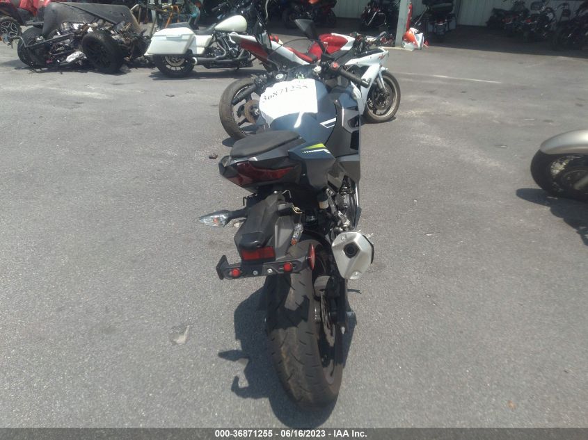 2022 KAWASAKI EX400 JKAEXKH1XNDAH0138