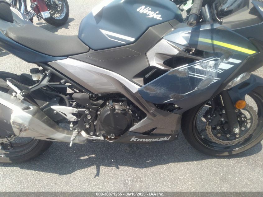 2022 KAWASAKI EX400 JKAEXKH1XNDAH0138