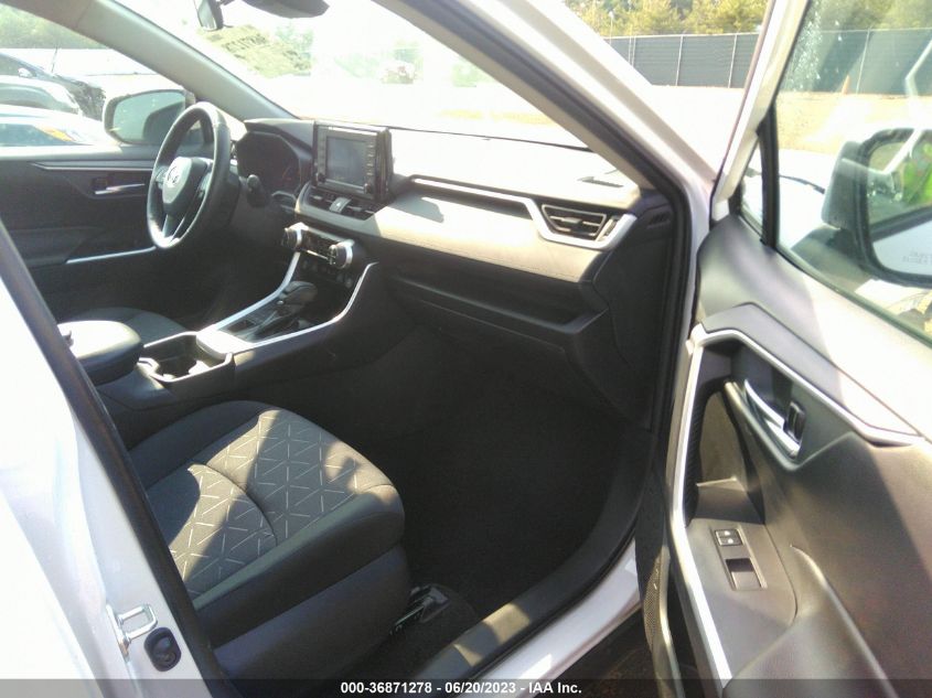 2020 TOYOTA RAV4 XLE - 2T3P1RFVXLW116339