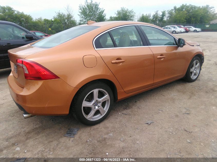 2013 VOLVO S60 T5 - YV1612FS4D2183466