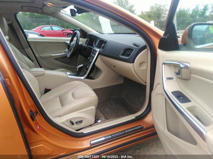 2013 VOLVO S60 T5 - YV1612FS4D2183466