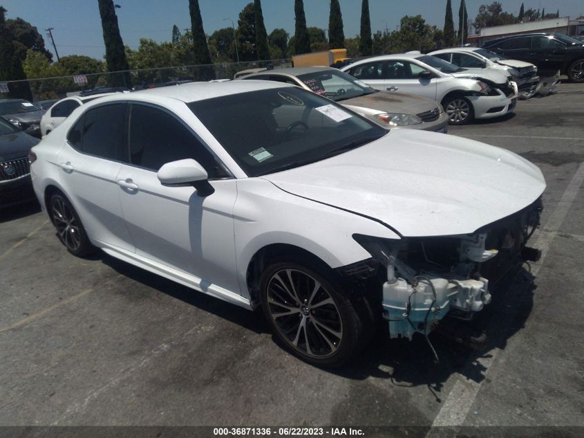 2018 TOYOTA CAMRY LE/SE/XLE/L - 4T1B11HK8JU650993