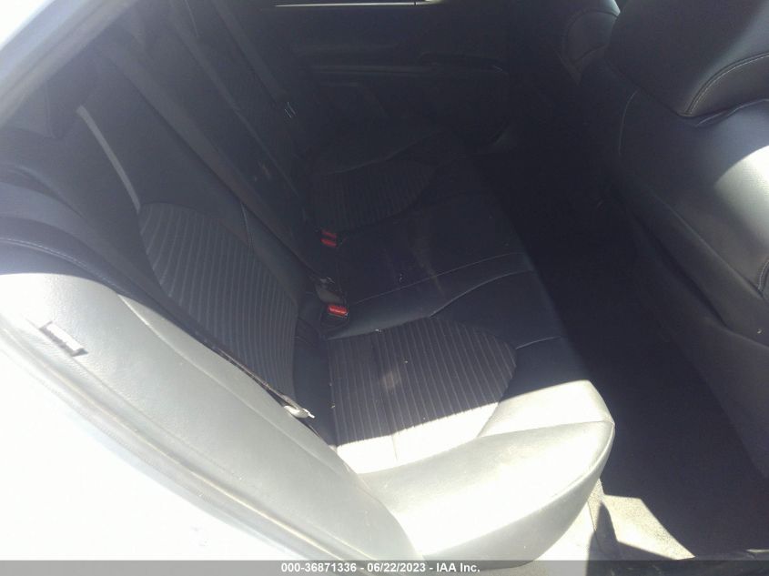 2018 TOYOTA CAMRY LE/SE/XLE/L - 4T1B11HK8JU650993