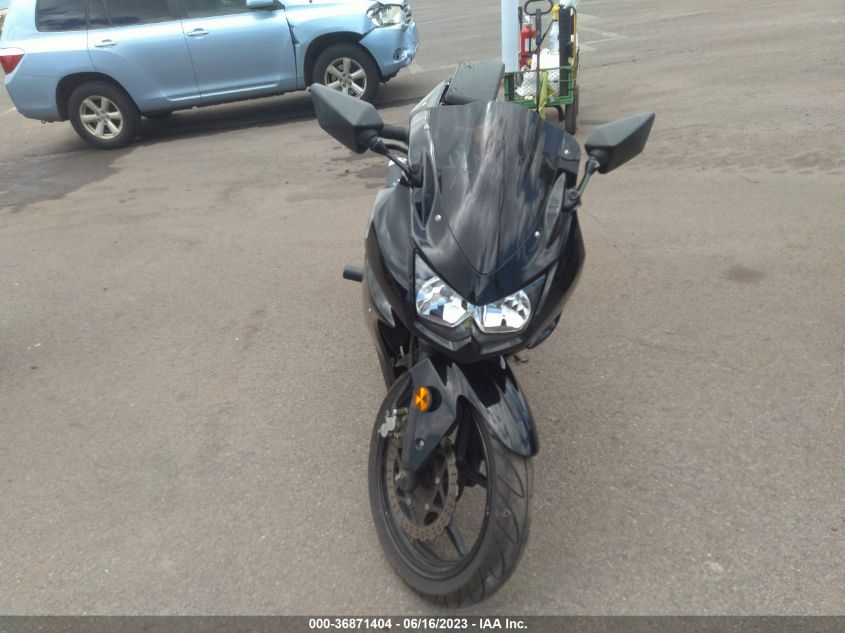 2011 KAWASAKI EX250 J - JKAEXMJ13BDA95260