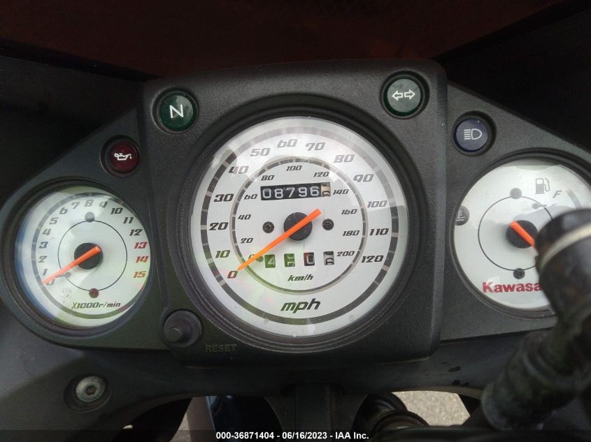 2011 KAWASAKI EX250 J - JKAEXMJ13BDA95260