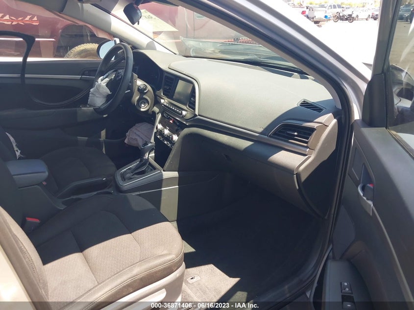 VIN 5NPD84LF2LH565732 2020 HYUNDAI ELANTRA SEL