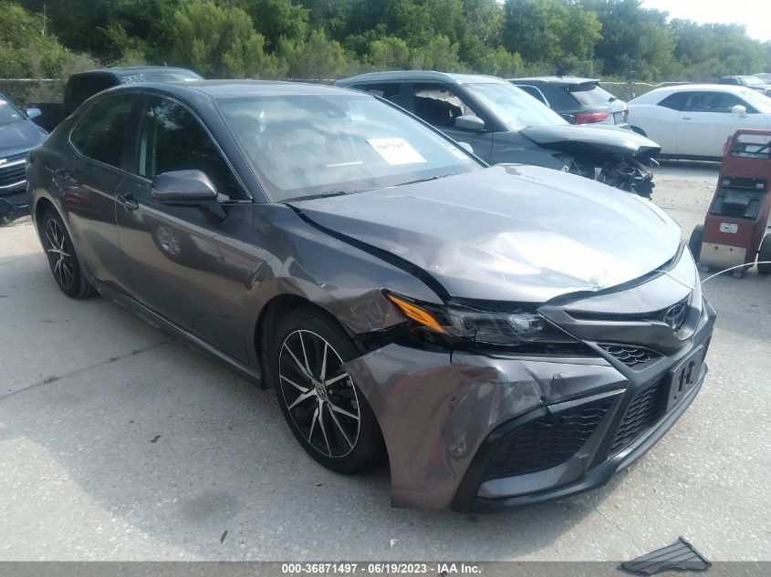 2021 TOYOTA CAMRY SE - 4T1G11AK5MU426021