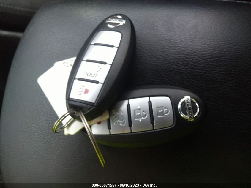 2015 NISSAN ROGUE SV - 5N1AT2ML3FC889195