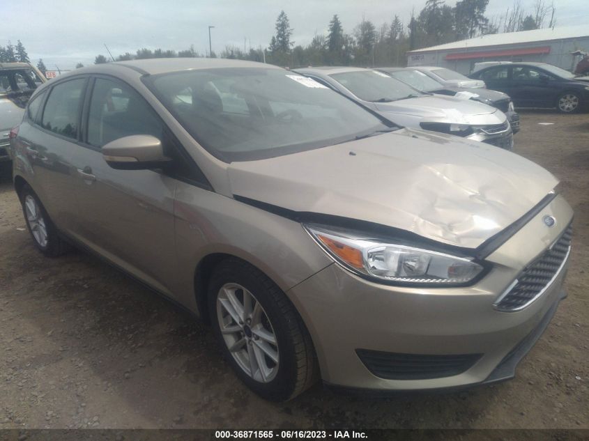 2015 FORD FOCUS SE - 1FADP3K25FL294831