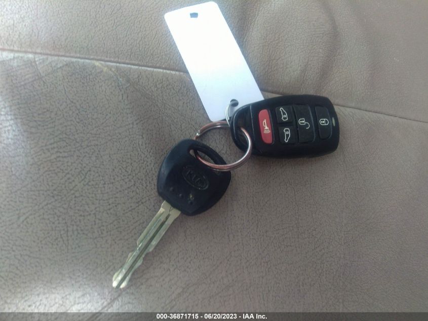 2014 KIA SEDONA LX - KNDMG4C75E6544852