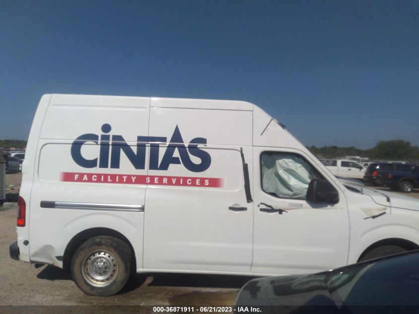 2015 NISSAN NV 2500 1N6BP0LY6FN809018