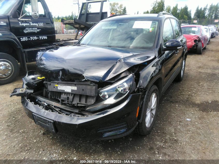 2017 VOLKSWAGEN TIGUAN - WVGAV7AX7HK045491