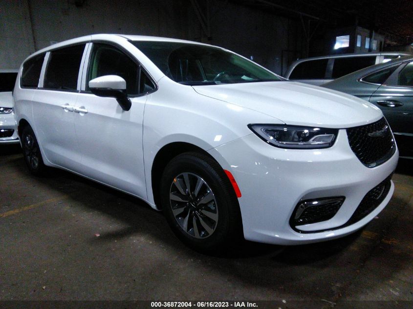 2023 CHRYSLER PACIFICA - 2C4RC1L72PR555898