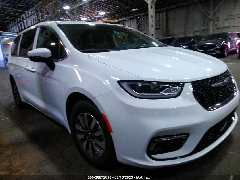 2023 CHRYSLER PACIFICA - 2C4RC1L70PR555897