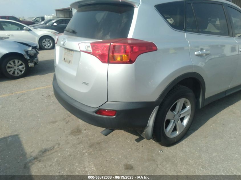 2014 TOYOTA RAV4 XLE - JTMWFREV2ED027279