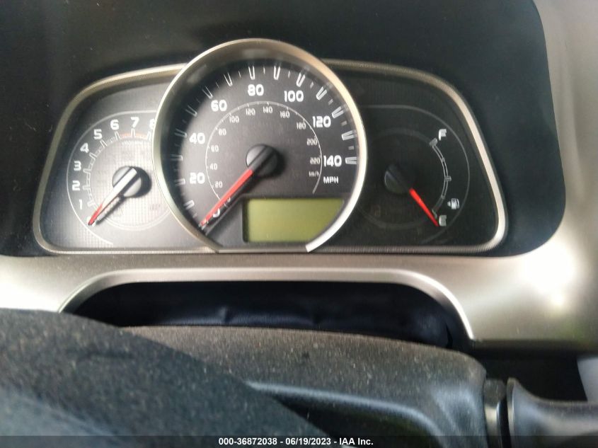 2014 TOYOTA RAV4 XLE - JTMWFREV2ED027279