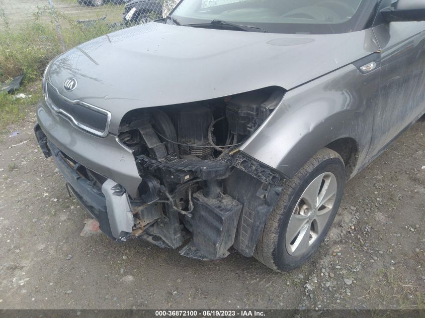 2014 KIA SOUL BASE - KNDJN2A23E7102120