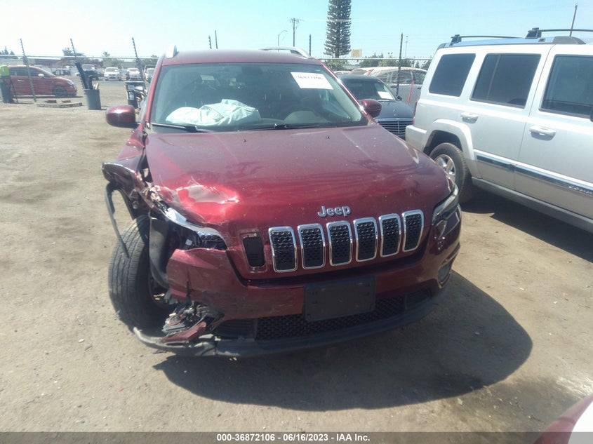 VIN 1C4PJMCX6KD268624 2019 JEEP CHEROKEE LATITUDE