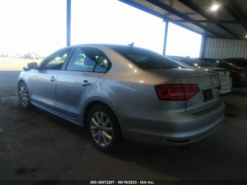 2015 VOLKSWAGEN JETTA SEDAN 1.8T SE - 3VWD17AJ5FM340309