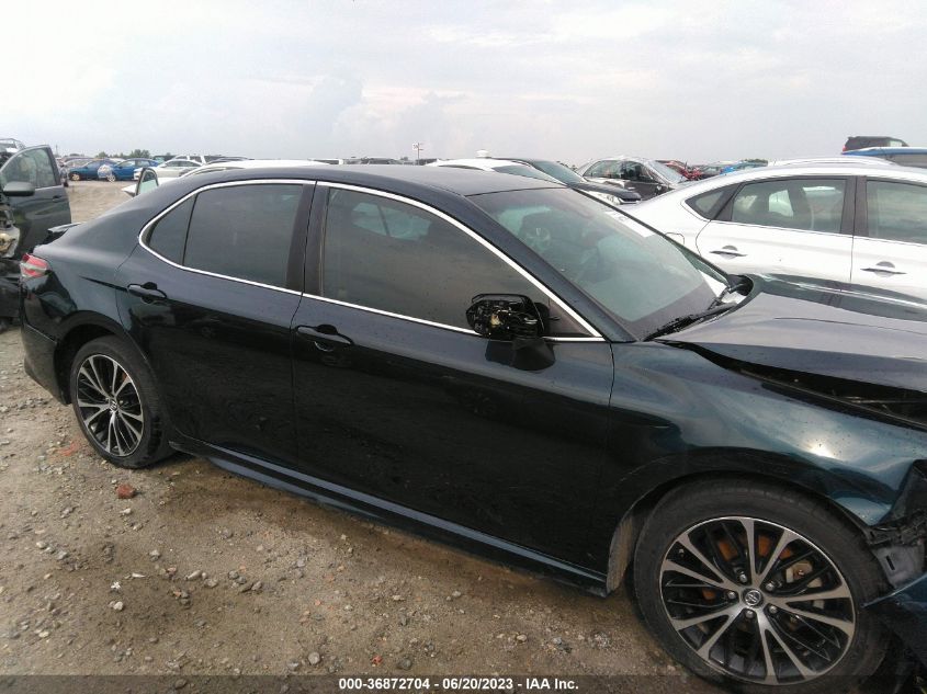 2018 TOYOTA CAMRY LE/SE/XLE/L - 4T1B11HK6JU626935