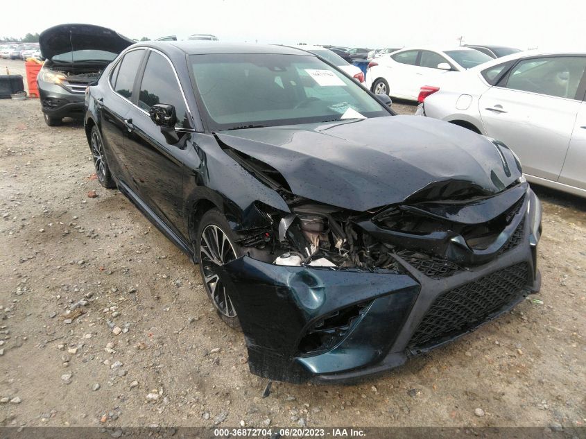 2018 TOYOTA CAMRY LE/SE/XLE/L - 4T1B11HK6JU626935