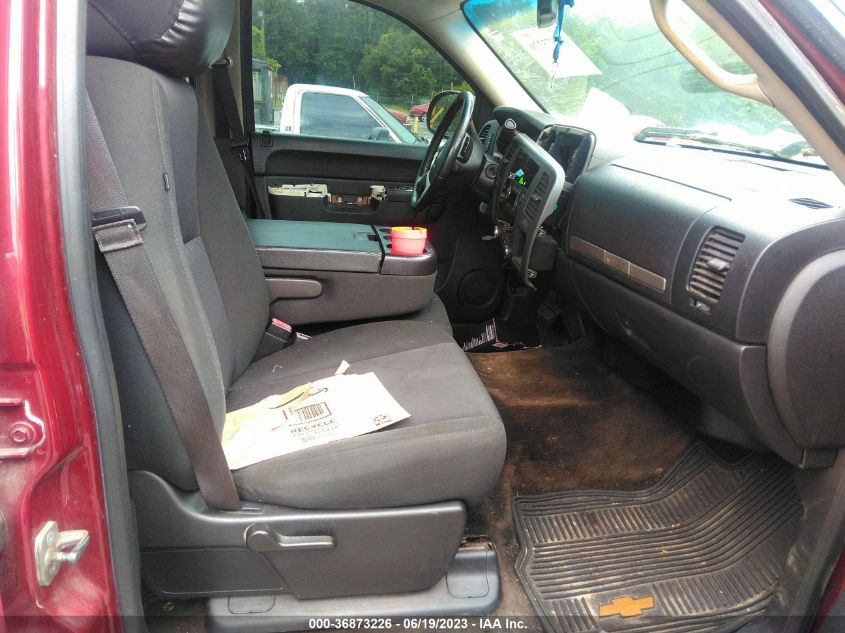 2013 CHEVROLET SILVERADO 1500 LT - 3GCPCSE06DG149993