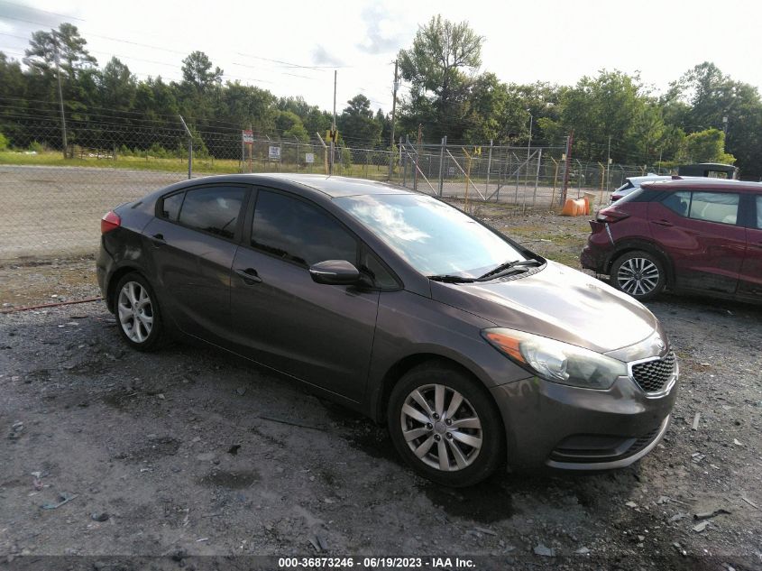 2014 KIA FORTE LX - KNAFX4A64E5099638