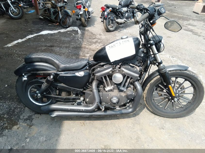 2014 HARLEY-DAVIDSON XL883 IRON 883 - 1HD4LE213EC418018