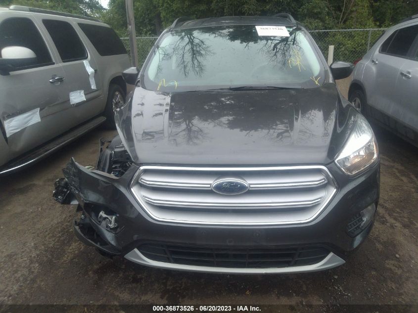 2018 FORD ESCAPE SE - 1FMCU9GD0JUB97935