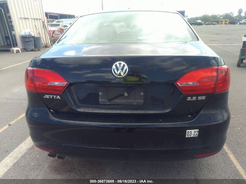 2013 VOLKSWAGEN JETTA SEDAN SE - 3VWDP7AJ9DM422734