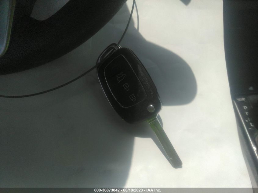 2018 HYUNDAI TUCSON SEL - KM8J3CA44JU727923