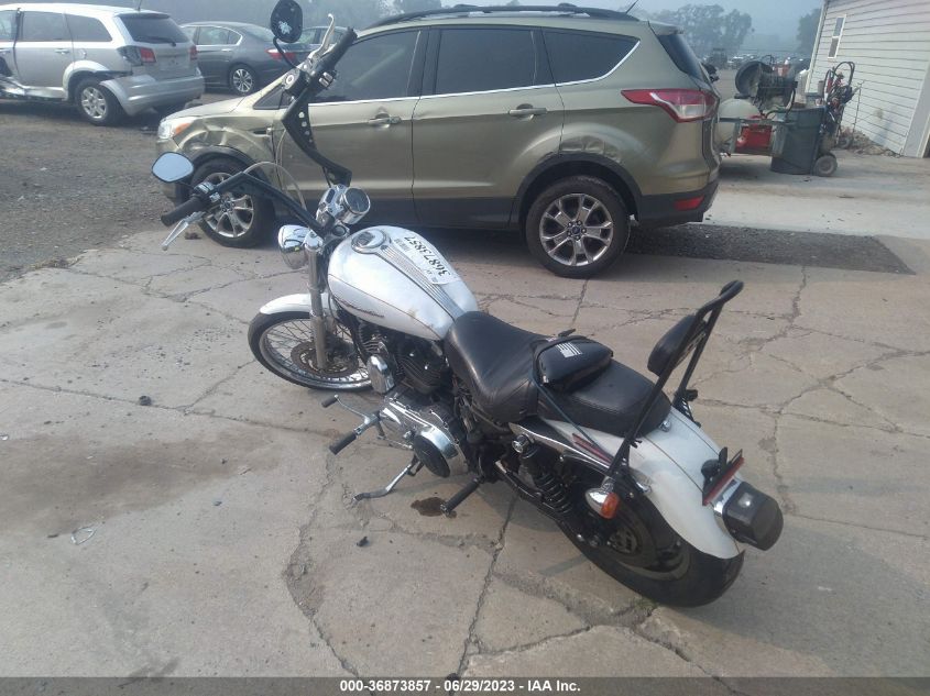 2007 HARLEY-DAVIDSON XL1200 C - 1HD1CT3107K454070