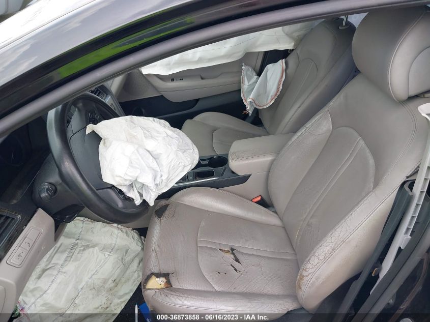 2016 HYUNDAI SONATA HYBRID LIMITED - KMHE34L15GA017885