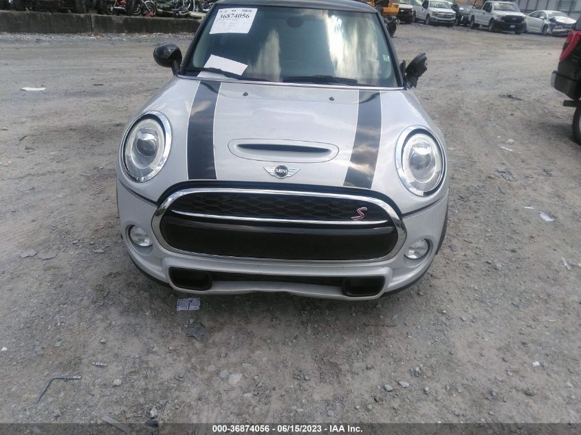 2018 MINI HARDTOP 2 DOOR COOPER S WMWXP7C53J2A49094