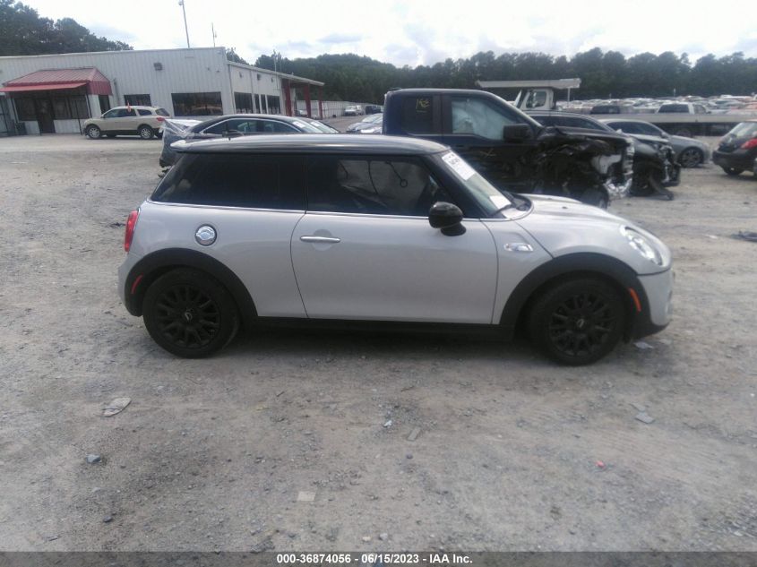 2018 MINI HARDTOP 2 DOOR COOPER S WMWXP7C53J2A49094