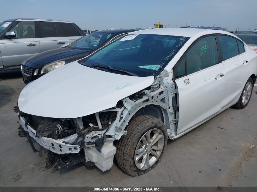 2019 CHEVROLET CRUZE LS - 1G1BC5SM4K7109089