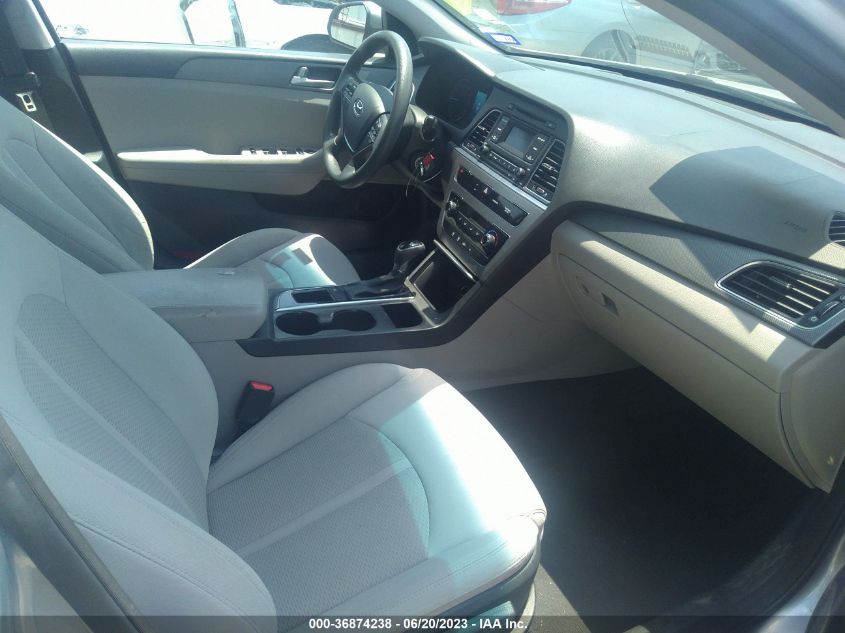 2015 HYUNDAI SONATA SE - 5NPE24AF3FH172075