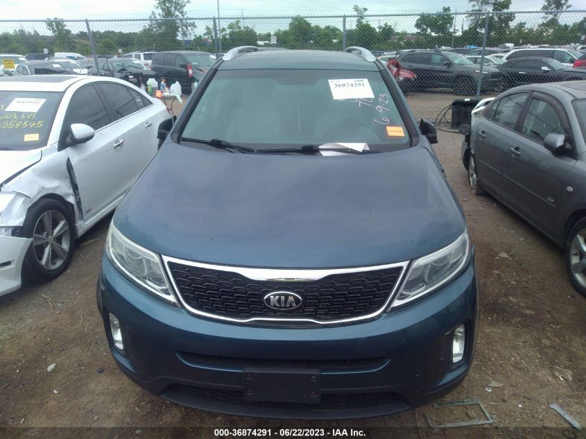 2014 KIA SORENTO LX - 5XYKT4A67EG518425