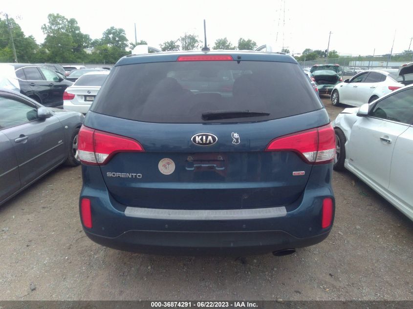 2014 KIA SORENTO LX - 5XYKT4A67EG518425