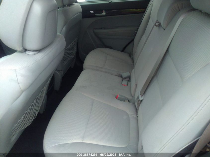 2014 KIA SORENTO LX - 5XYKT4A67EG518425