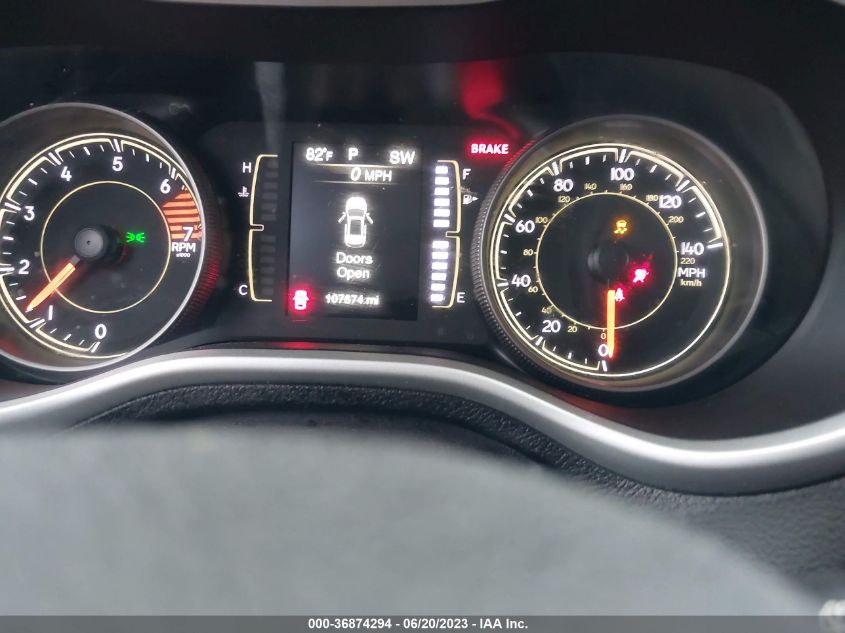 2018 JEEP CHEROKEE LATITUDE PLUS - 1C4PJLLB2JD553866