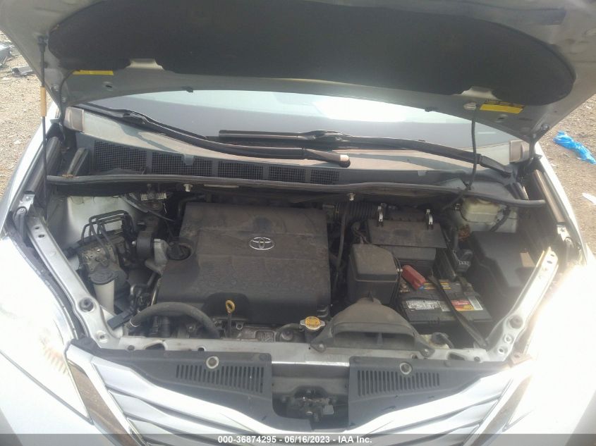 2015 TOYOTA SIENNA LE - 5TDKK3DC9FS599379