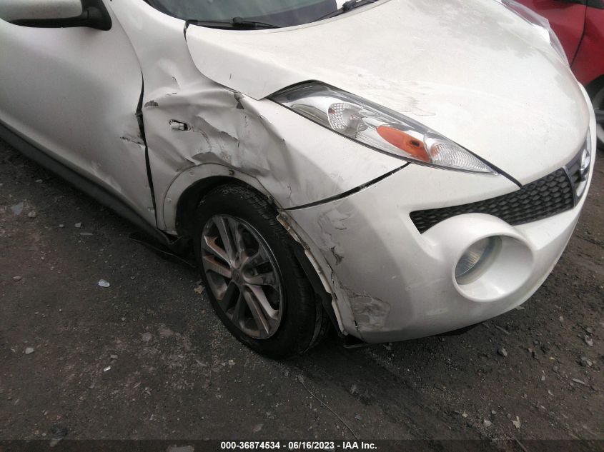2014 NISSAN JUKE SV - JN8AF5MR4ET451628