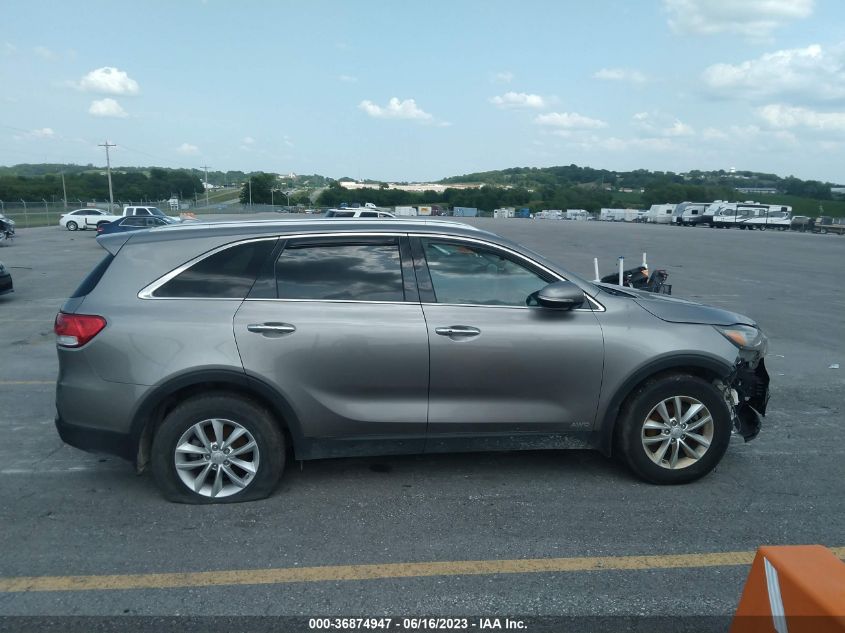 2017 KIA SORENTO LX - 5XYPGDA33HG273031